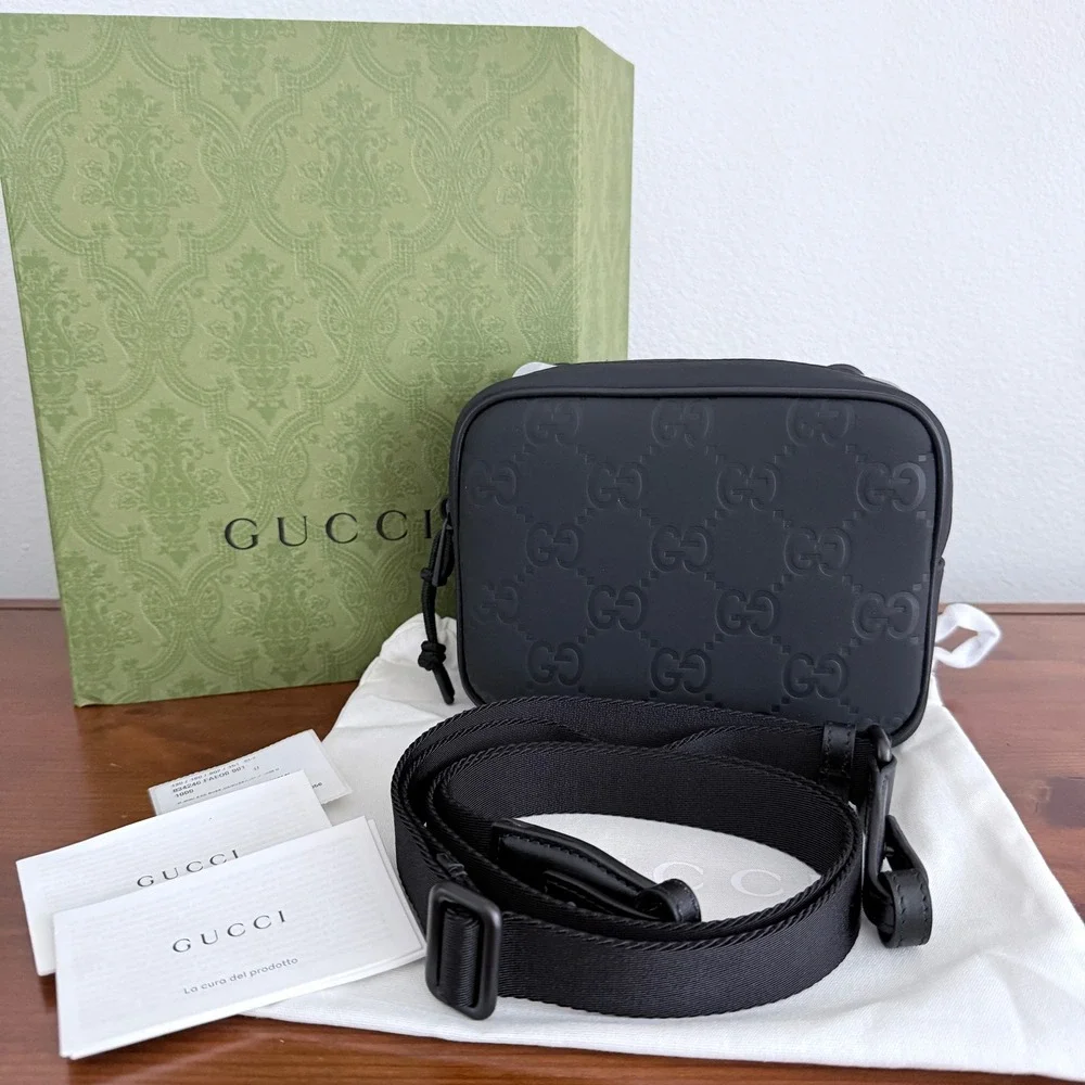 Gucci gg embossed